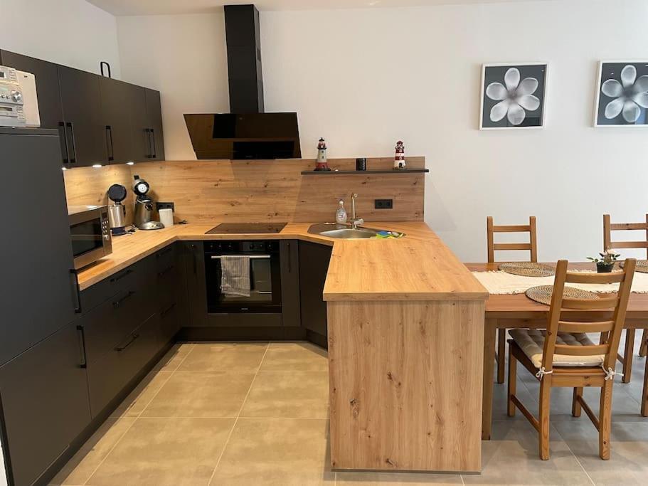 Gemuetliche, Topp Ausgestattete Ferienwohnung Bann Extérieur photo