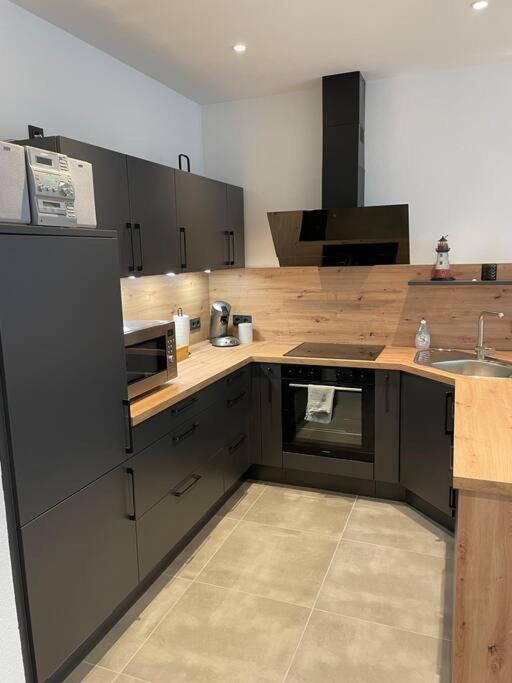 Gemuetliche, Topp Ausgestattete Ferienwohnung Bann Extérieur photo